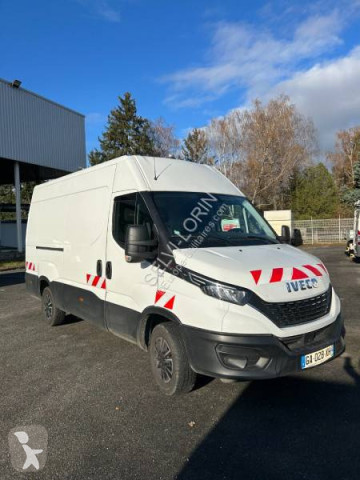 IvecoDaily35S21