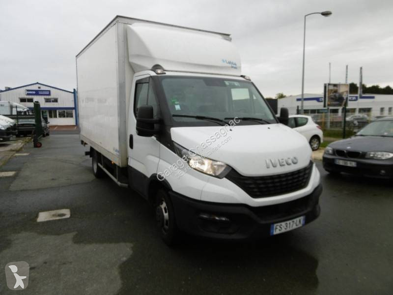 Furgoneta Iveco