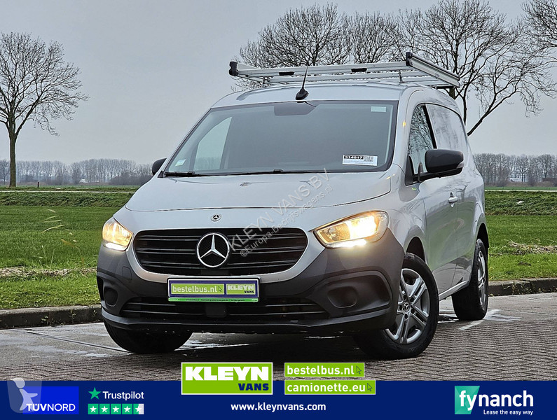 Véhicule utilitaire Mercedes 110 CDI L1 PRO...