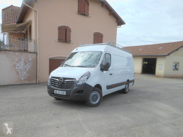 Furgón largo Opel