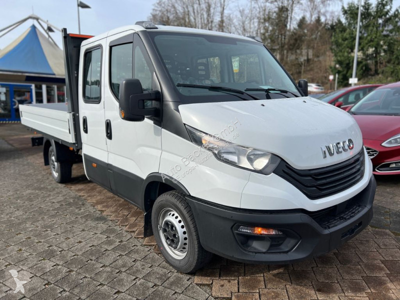 Furgoneta Iveco 35S14 EA8 D Pritsche Automatik