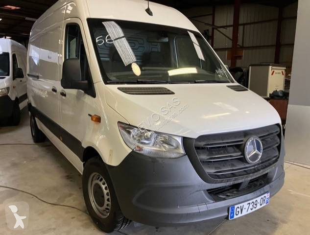 Furgoneta Mercedes