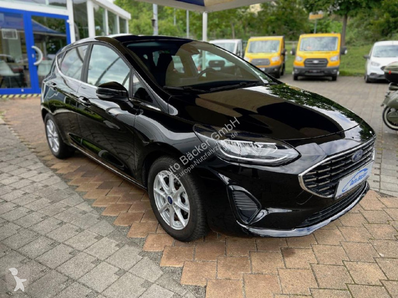 Furgoneta Ford TitaniumSHZ,PDC,LED,LM-Felgen uvm