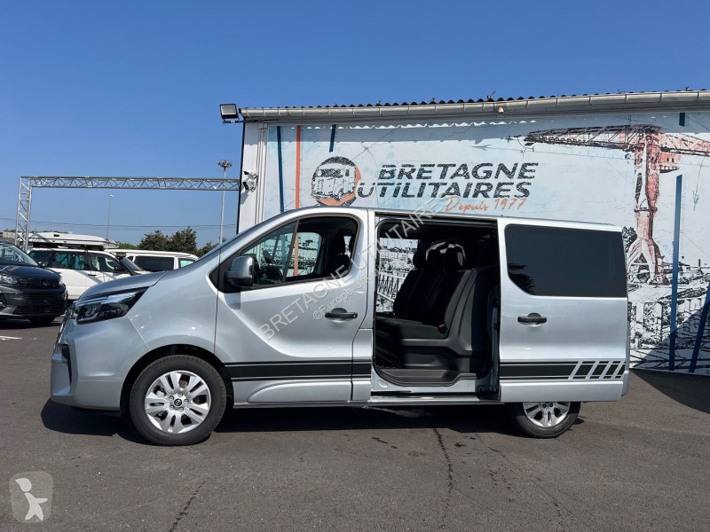 Furgoneta Nissan PRIMASTAR FG 5 PLACES L1H1 2.0...