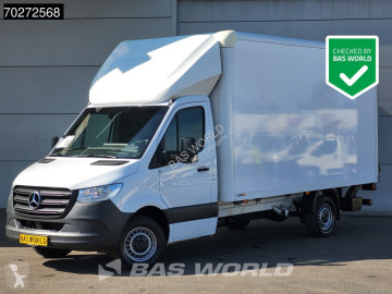 Fourgon utilitaire Mercedes