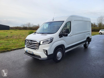 Fourgon Maxus
