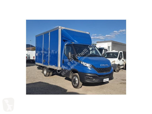 Furgoneta Iveco Daily 35C16