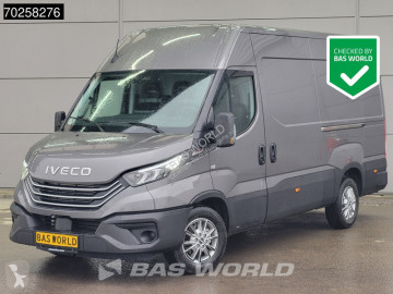 Fourgon utilitaire Iveco neuf