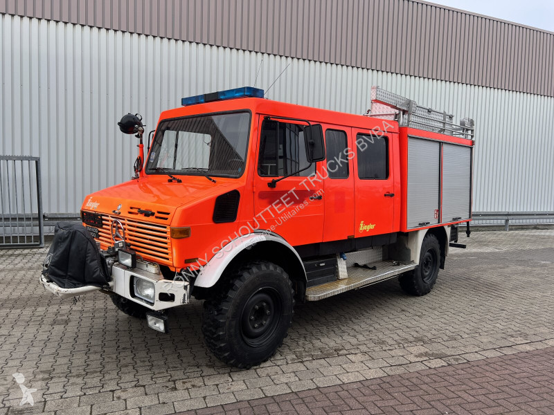 Véhicule utilitaire Unimog U 1300 L 4x4 Doka U...