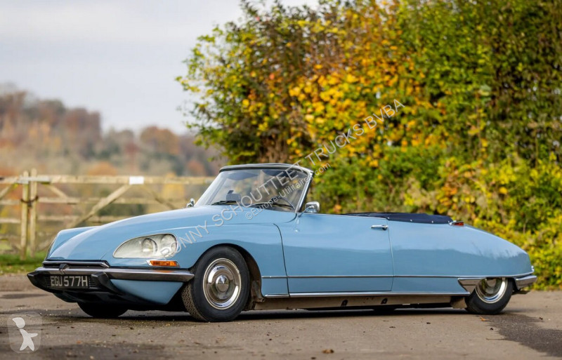 Véhicule utilitaire Citroën DS 21 Cabriolet DS...
