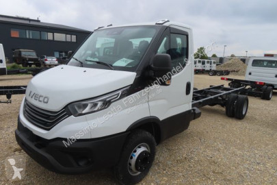 Camion châssis Iveco neuf