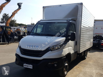 Caja cerrada Iveco