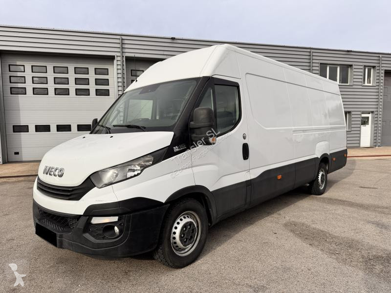 Furgoneta Iveco 35-S-14