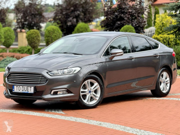 Coche Ford