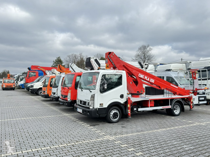 Véhicule utilitaire Nissan