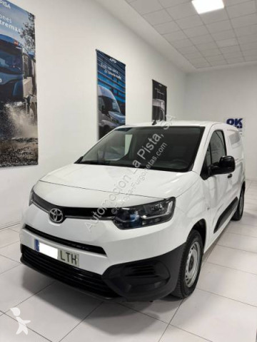 Furgoneta Toyota