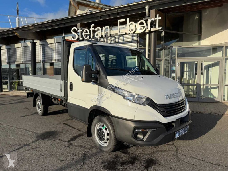 Furgoneta Iveco 35S14 Pritsche *R.3450mm*3,5tAHK*