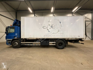 Camion fourgon DAF