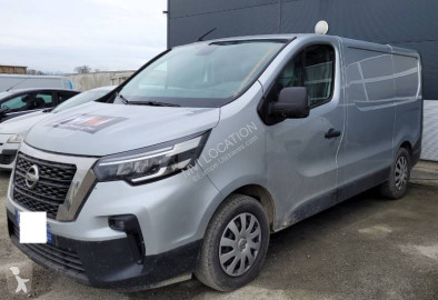 Furgoneta Nissan