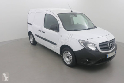 Furgoneta Mercedes
