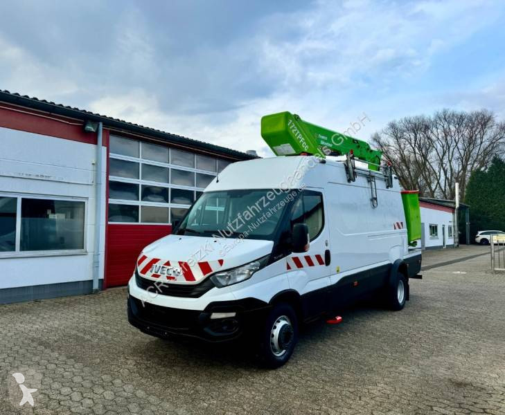 Furgoneta Iveco