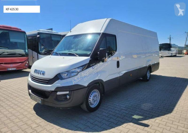 Caja cerrada Iveco
