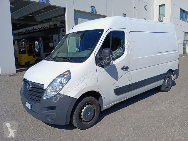Véhicule utilitaire Opel MOVANO