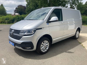 Furgoneta mediana Volkswagen