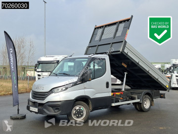 Con volquete Iveco nueva