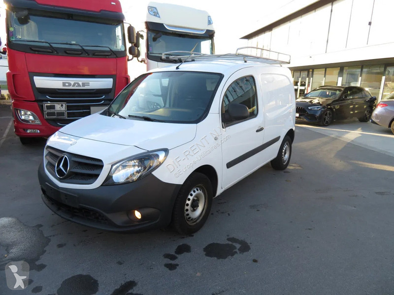 Furgoneta Mercedes 108 CDI