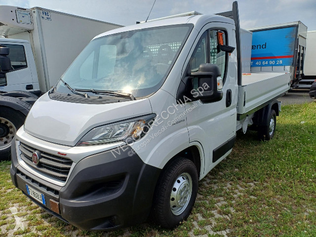 Véhicule utilitaire Fiat DUCATO