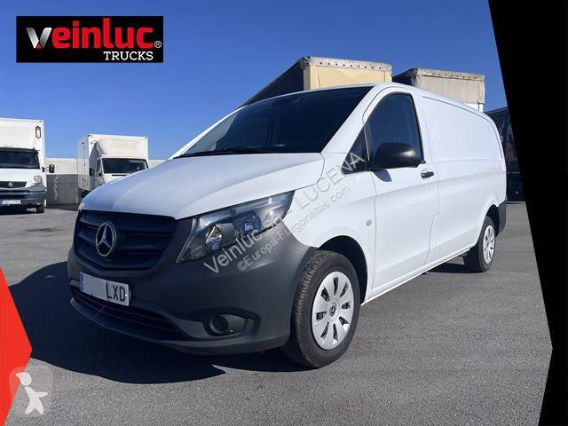 Furgoneta Mercedes