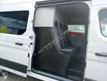 Fourgon Renault neuf