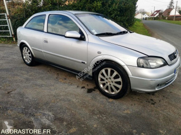 Carro Opel
