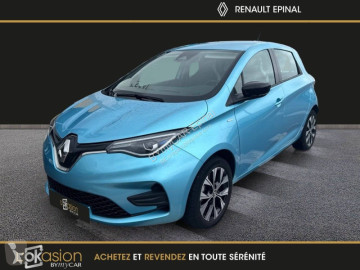 Voiture berline Renault
