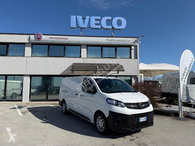 Autoutilitară Opel VIVARO ENJOY 2.0 120L3H1