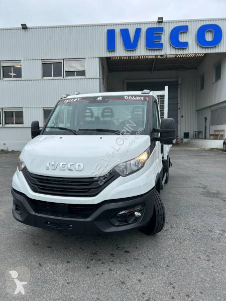 Furgoneta Iveco