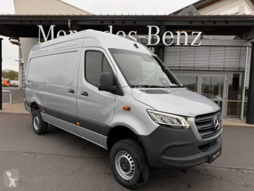 Fourgon utilitaire Mercedes