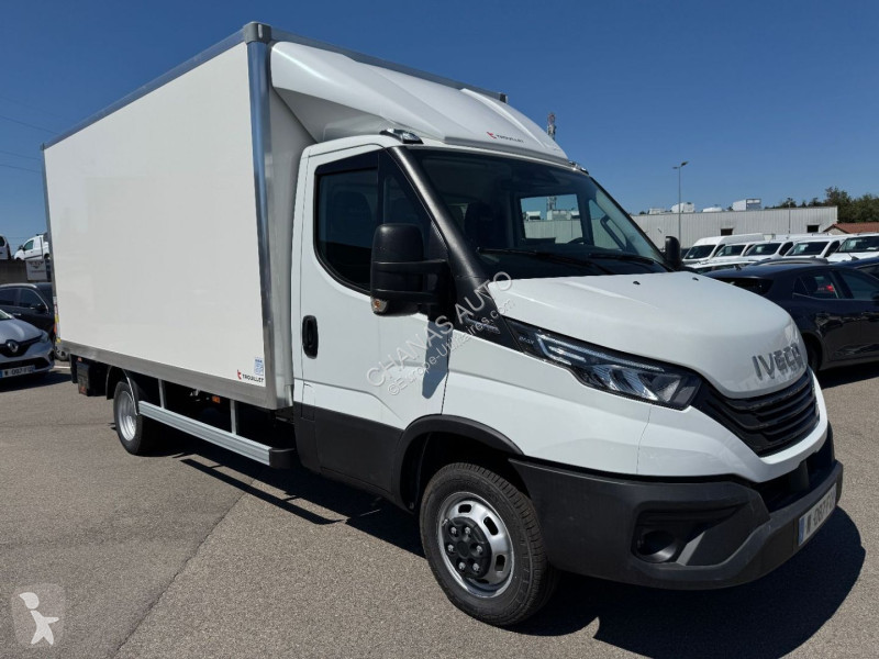 Varevogn Iveco 35C16 A8 160CV 3L HAYON MOINS DE...