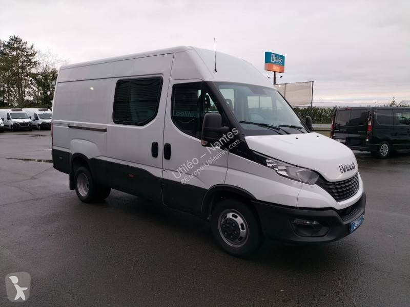 Véhicule utilitaire Iveco