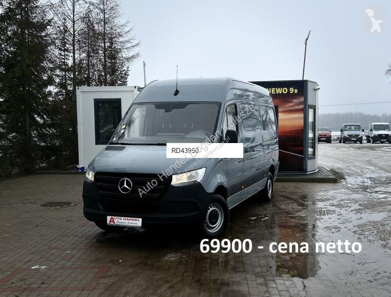 Autoutilitară Mercedes