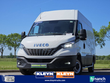 Caja cerrada Iveco