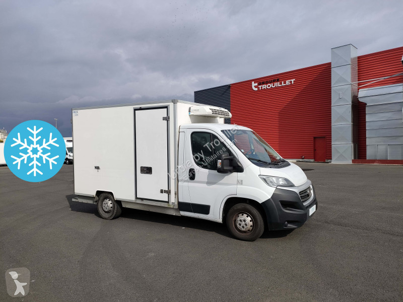 Véhicule utilitaire Fiat FRIGO 12M3 130 CV...