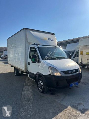 Furgoneta mediana Iveco