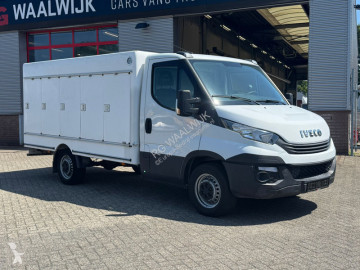 Fourgon utilitaire Iveco