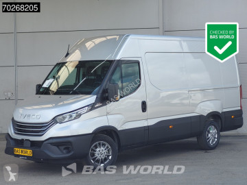Caja cerrada Iveco nueva