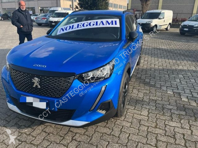 Furgoneta Peugeot 2008 PURETECH 130 S&S ALLURE...