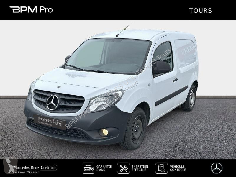 Véhicule utilitaire Mercedes 109 CDI Long Pro...