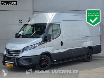 Fourgon utilitaire Iveco neuf