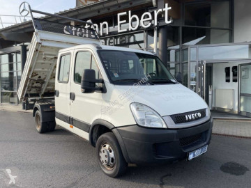 Con volquete Iveco
